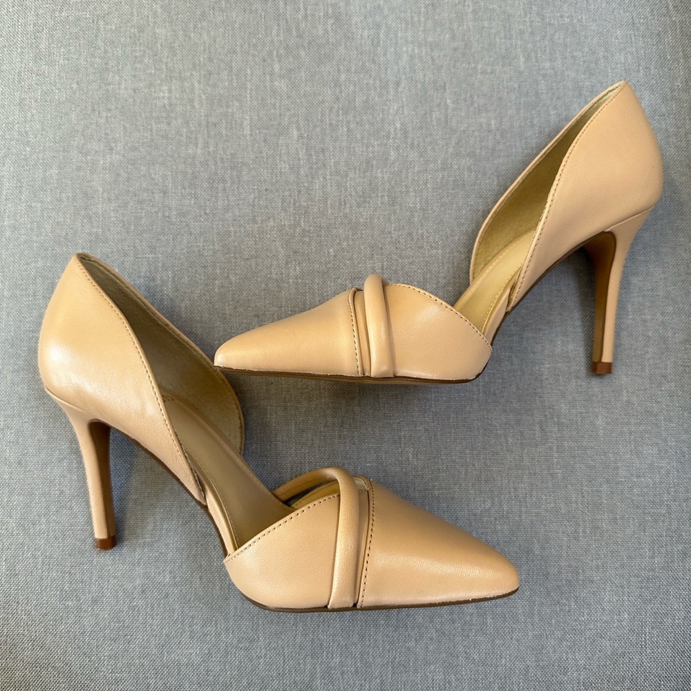 Vince Camuto Adeilia Heels Size 6 - Picture 3 of 7